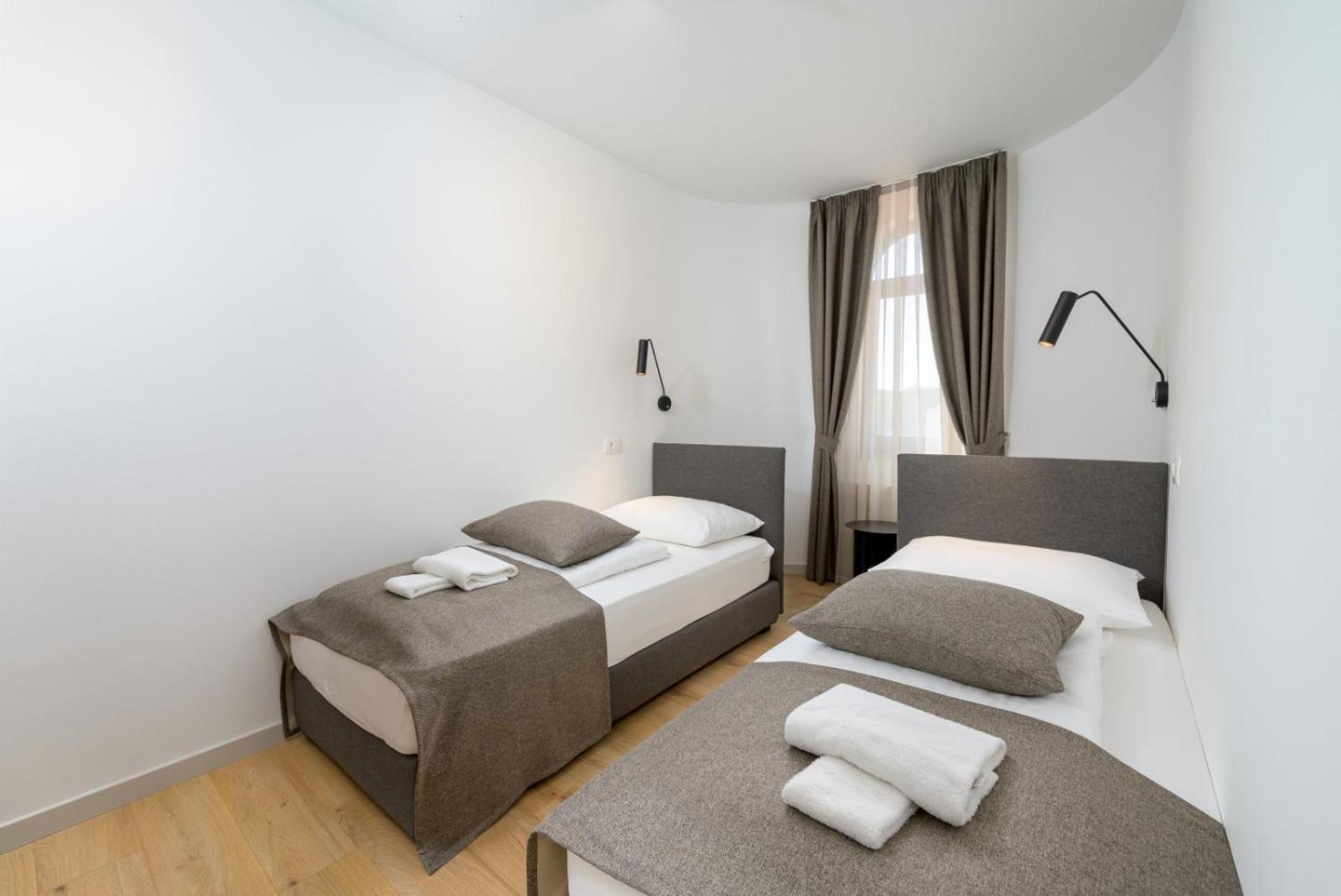Rooms Luna Sol Krnica Dış mekan fotoğraf